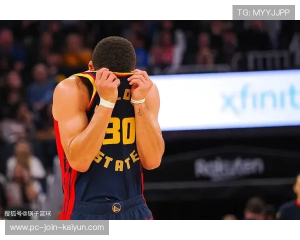 勇士大胜止血仍不轻松！科尔：库里回归时间敲定