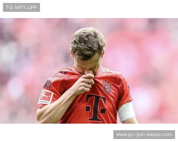 拜仁长距离推进打乱对方结构,格雷茨卡多次完成关键接应 拜仁长距离推进打乱对方结构,格雷茨卡多次完成关键接应