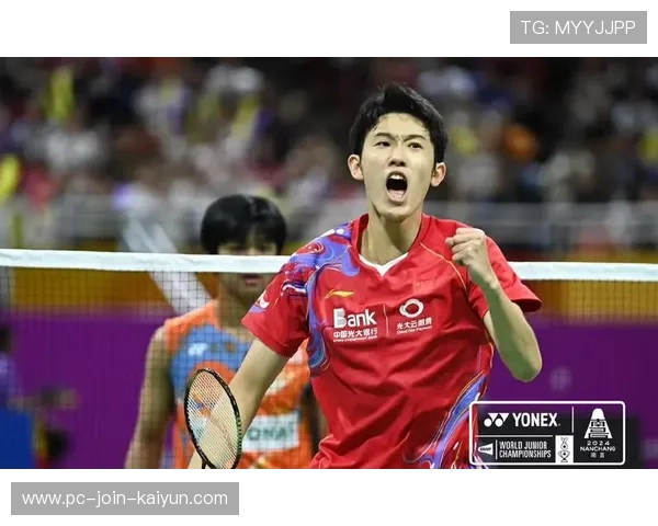 羽毛球高手的极限锦标：从底线抽到死角，球迷直呼不可思议